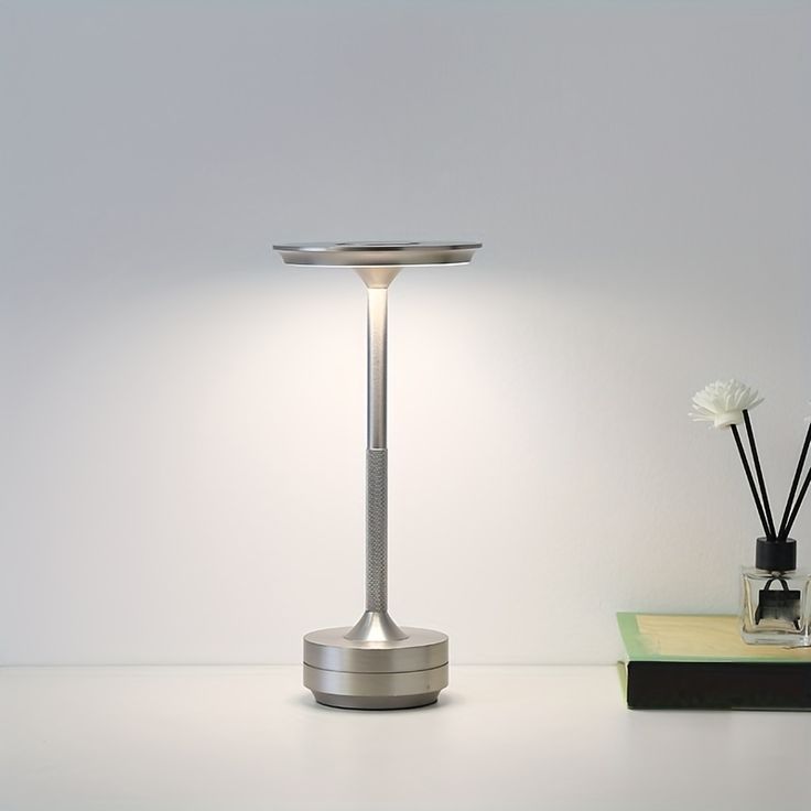 Rechargeable LED table lamp - Kalesh Monk