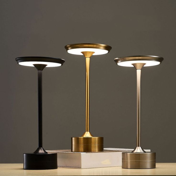 Rechargeable LED table lamp - Kalesh Monk
