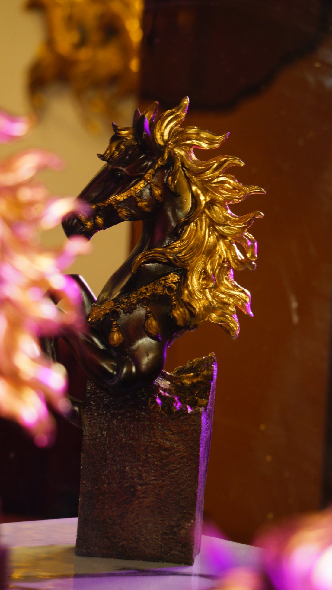 ROYAL ENCHANTED GOLDEN MANE HORSE SETS OF 3