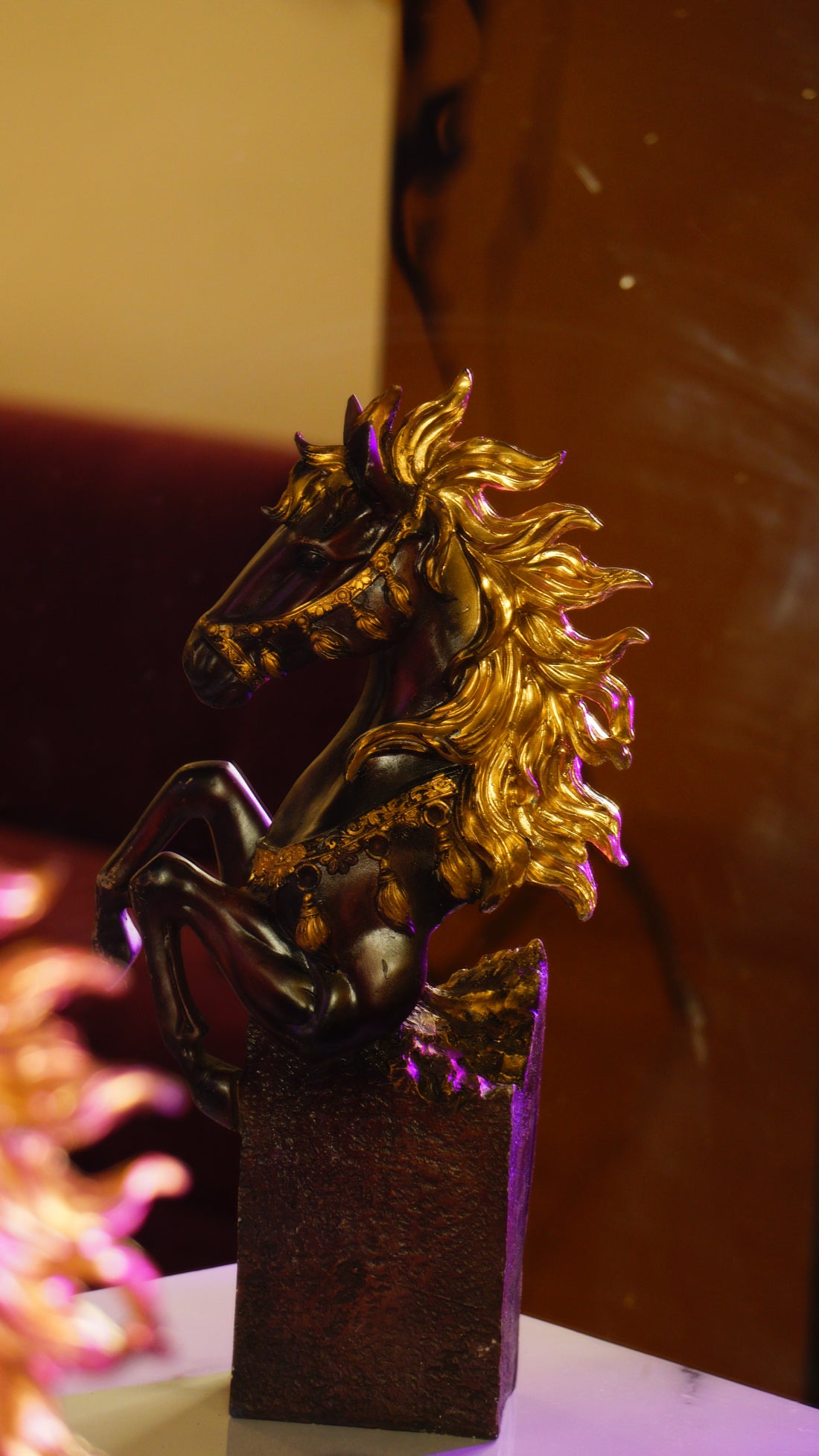 ROYAL ENCHANTED GOLDEN MANE HORSE SETS OF 3