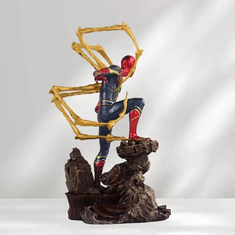 Spiderman on Trunk 24cm Action Figure