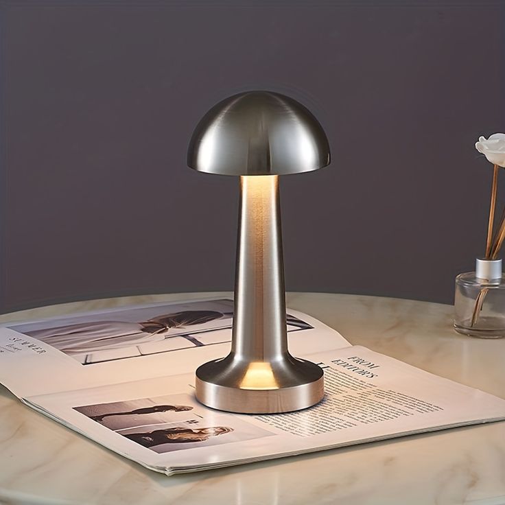 Rechargeable LED table lamp - Kalesh Monk