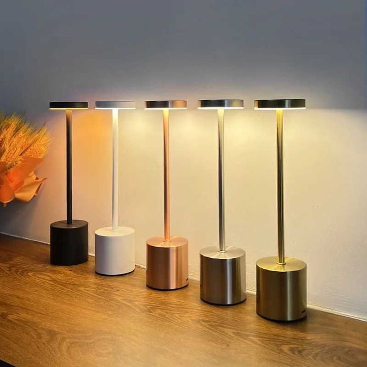 Rechargeable LED table lamp - Kalesh Monk