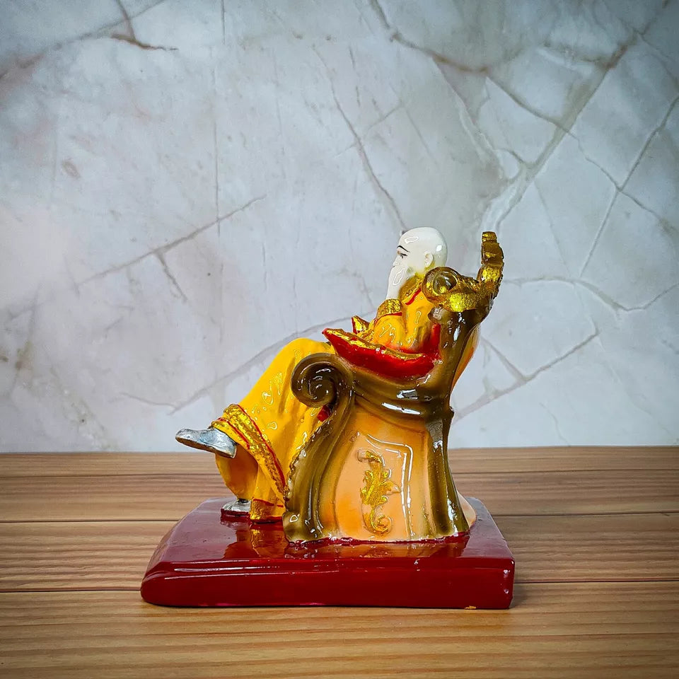 Guruji Swaroop Murti Resin Handmade sculpture Idol ( Yellow ) - Kalesh Monk