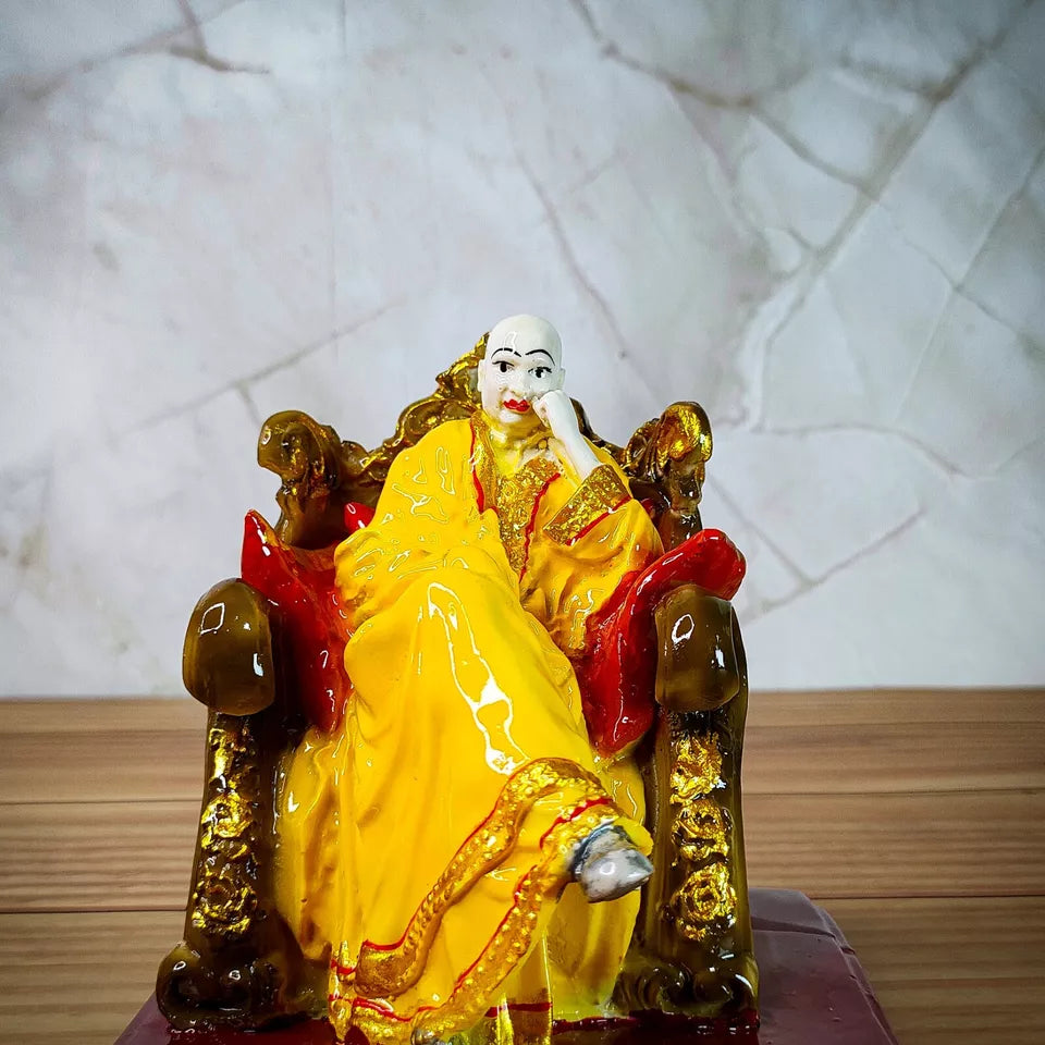Guruji Swaroop Murti Resin Handmade sculpture Idol ( Yellow ) - Kalesh Monk
